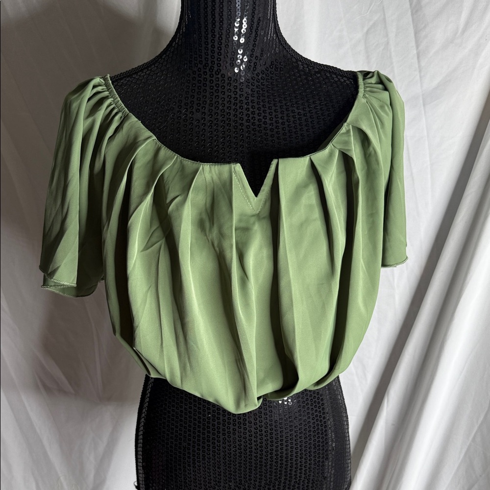 Elegant Green Women's Top